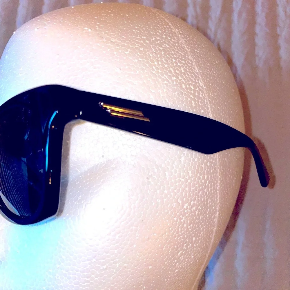Bottega Veneta sunglasses